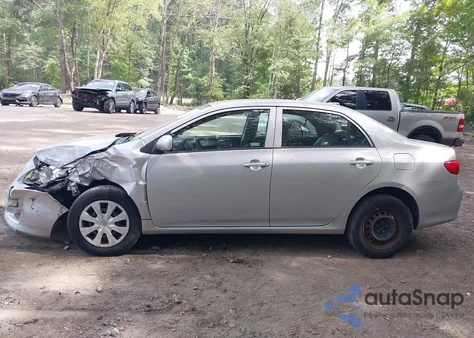 2009 Toyota Corolla Le z USA, uszkodzony, nr VIN 2T1BU40E79C171136